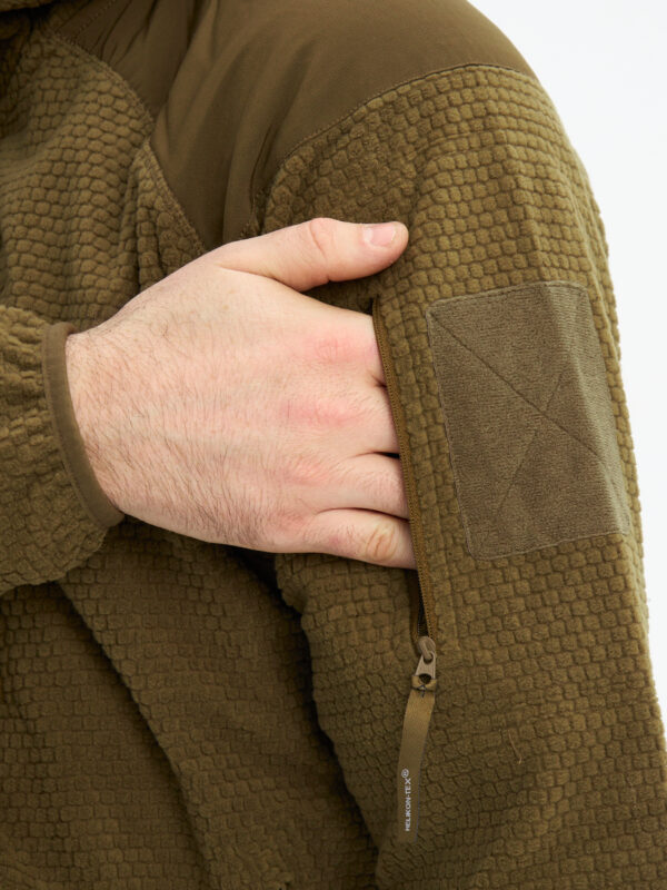 макс4058